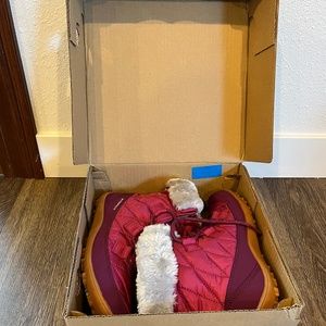 Youth Minx Shorty Omni-Heat Waterproof Boots - Size 4